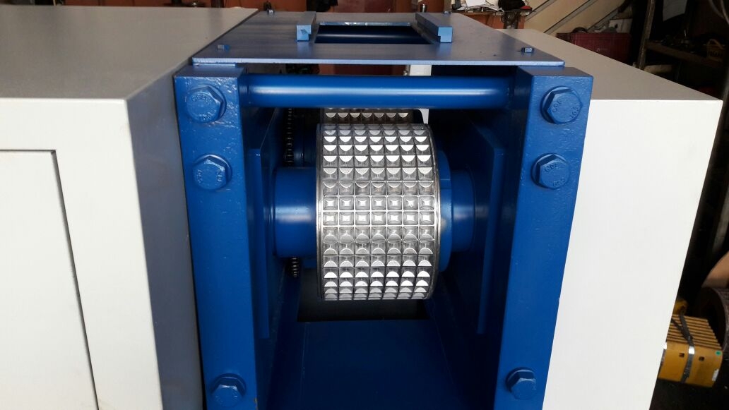qD39h9X9.jpg